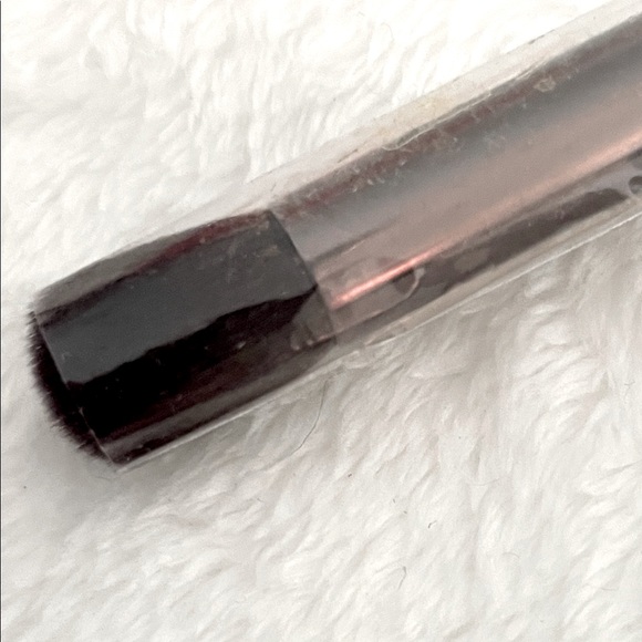 VASANTI CONCEALER BUFFER BRUSH - Picture 5 of 7